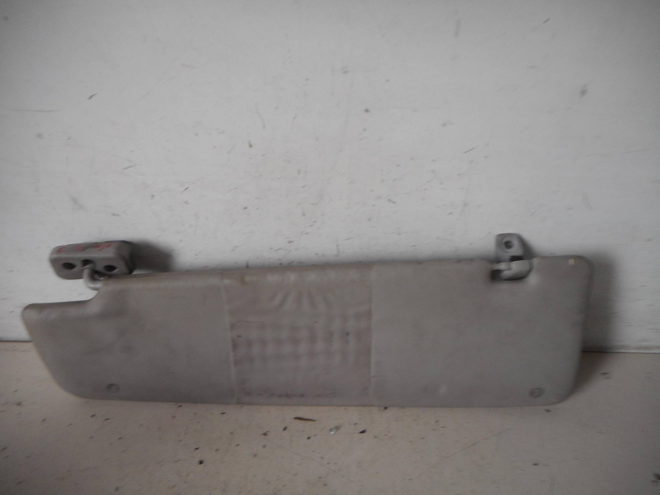 Aletta parasole parabrezza sx.